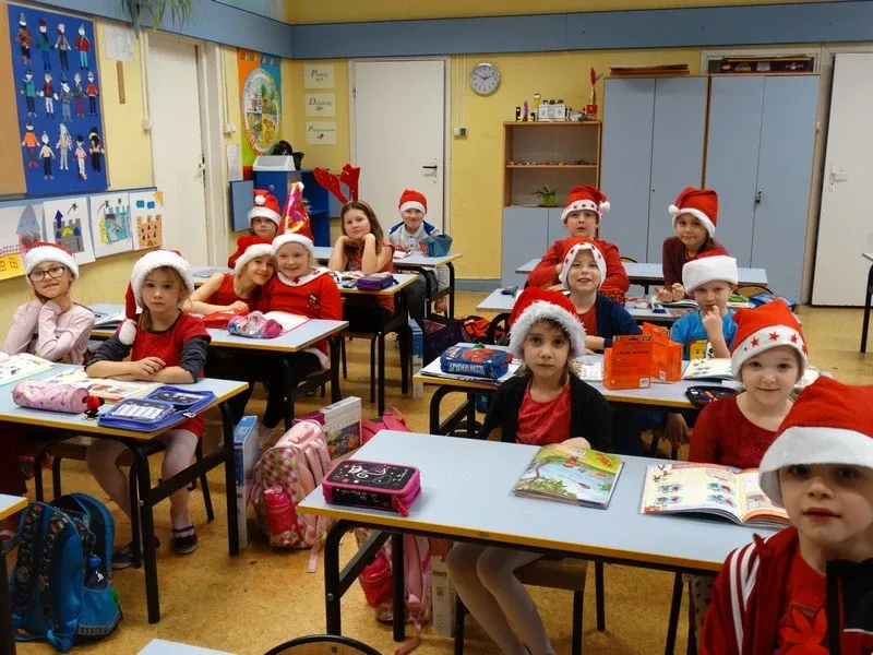 Spotkanie z Mikołajem w ostrowskiej szkole (zdjęcia)