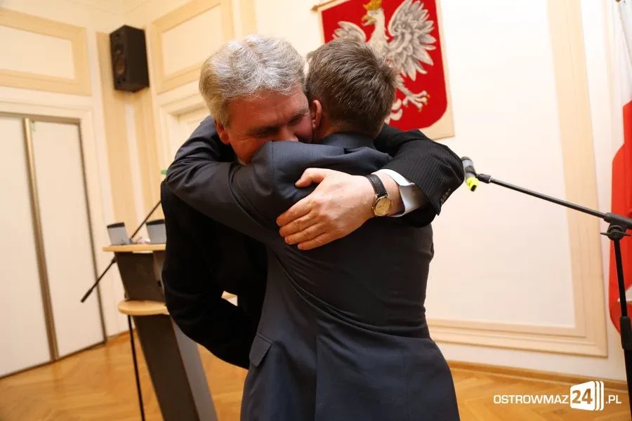 Burmistrz złożył ślubowanie (zdjęcia, wideo)