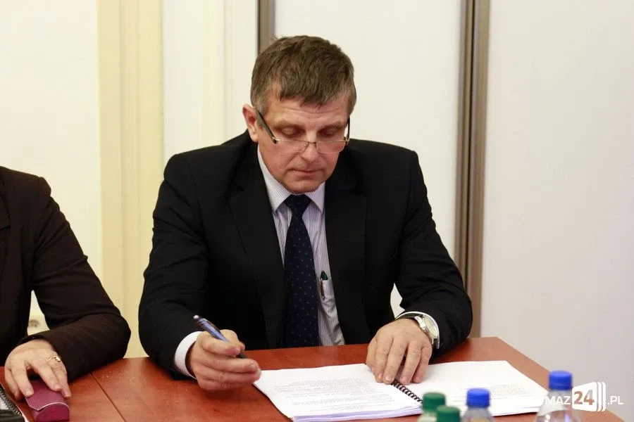 Rada miasta z nowym przewodniczącym (zdjęcia, wideo)
