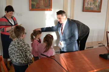 Przedszkolaki kolędowały burmistrzowi (zdjęcia)