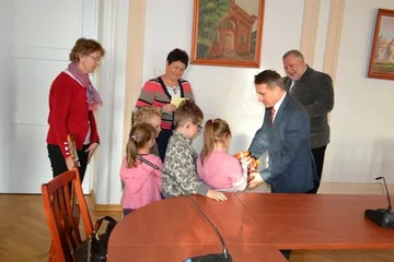 Przedszkolaki kolędowały burmistrzowi (zdjęcia)