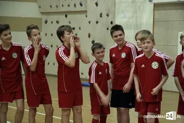 Święty Mikołaj odwiedził młodych piłkarzy (foto)