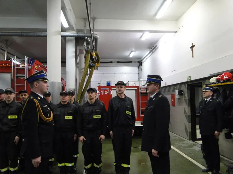 Ślubowanie nowych strażaków (zdjęcia)