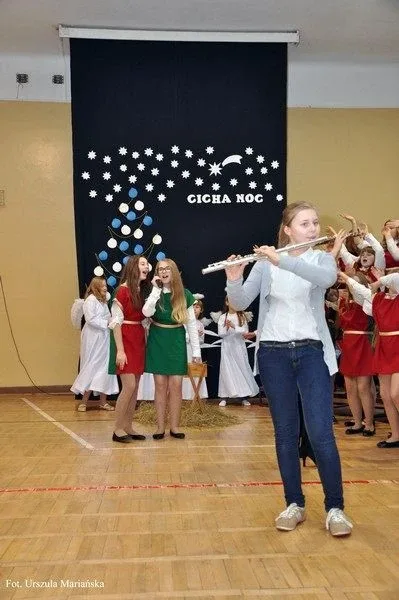Jasełka w ostrowskiej szkole (zdjęcia)