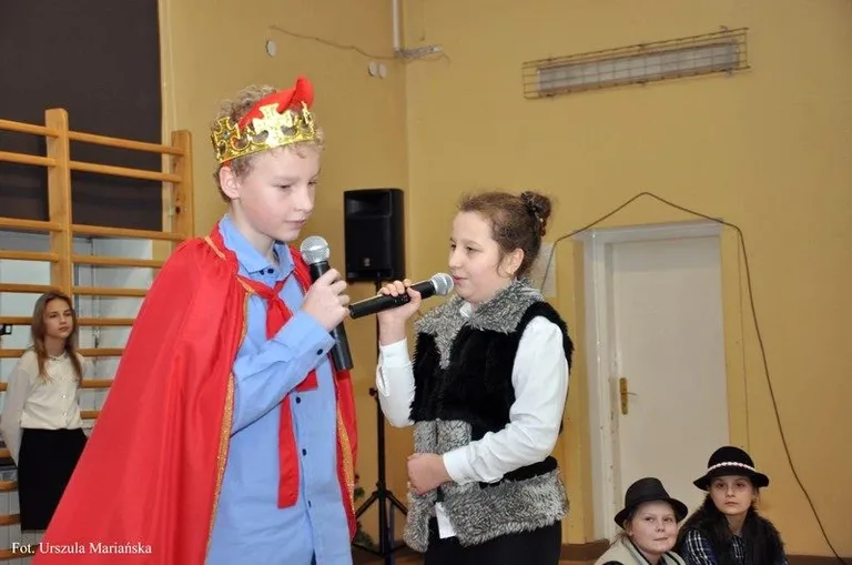 Jasełka w ostrowskiej szkole (zdjęcia)