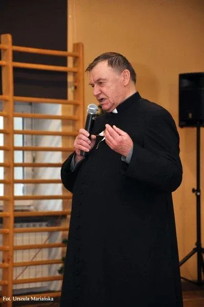 Jasełka w ostrowskiej szkole (zdjęcia)