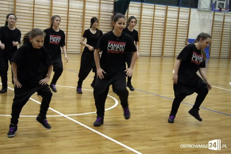 OKK Sokół wygrywa z MKS Skierniewice (zdjęcia)