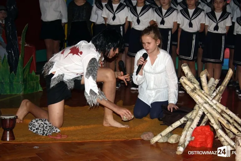 Jasełka w ostrowskiej trójce (zdjęcia)