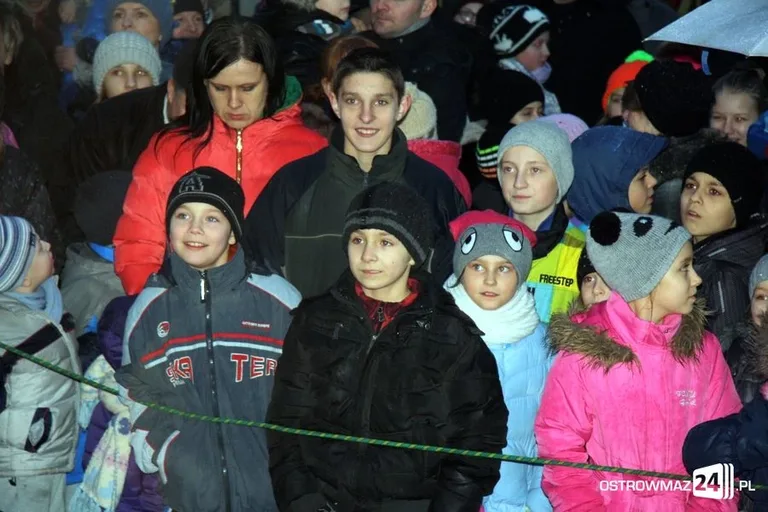 Ostrowianie spotkali się z Mikołajem (zdjęcia)