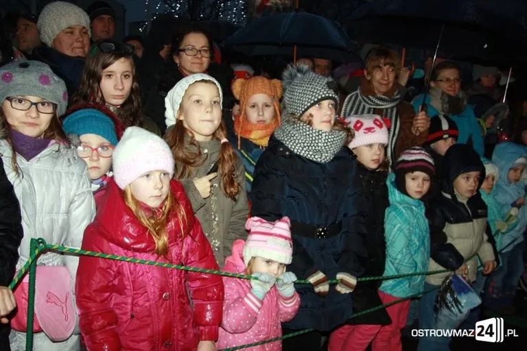 Ostrowianie spotkali się z Mikołajem (zdjęcia)