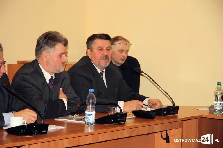Rada powiatu wybrała składy komisji (zdjęcia)