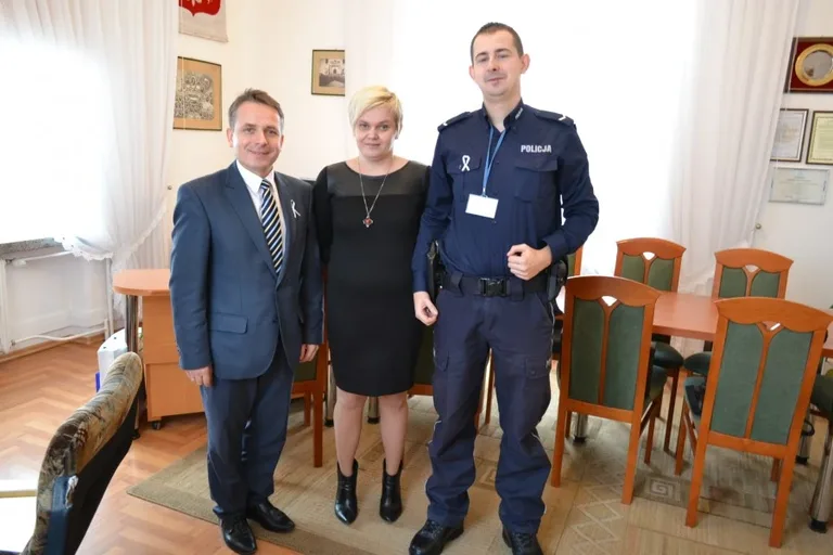Przeciwko przemocy wobec kobiet (zdjęcia)