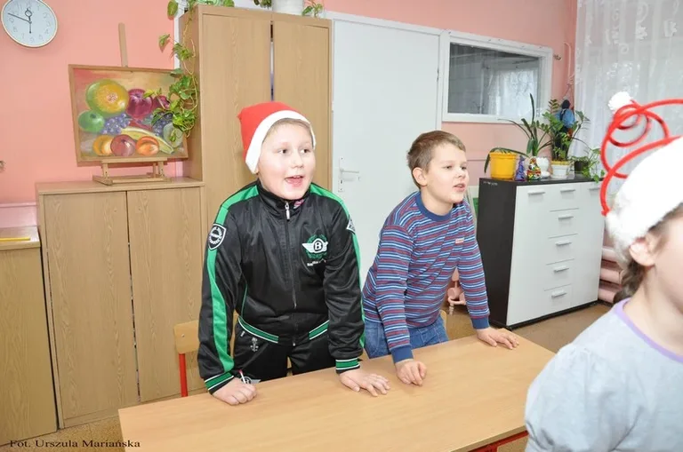 Spotkanie z Mikołajem w ostrowskiej szkole (zdjęcia)