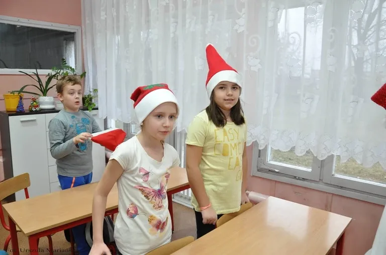 Spotkanie z Mikołajem w ostrowskiej szkole (zdjęcia)