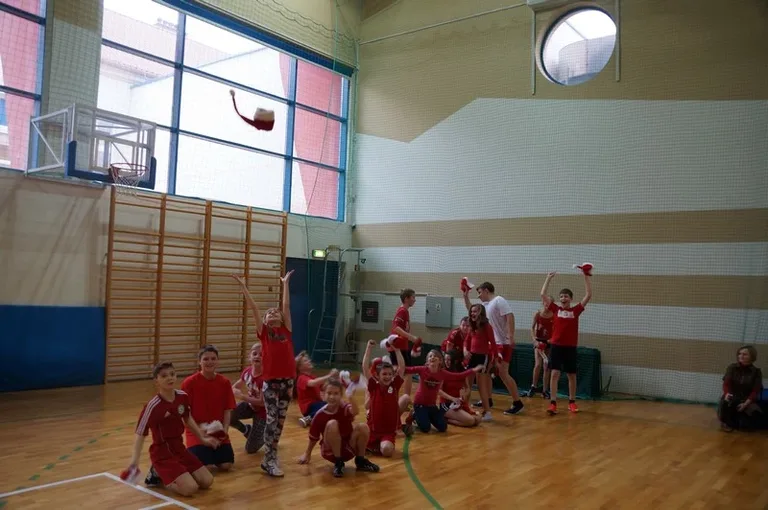 Mikołajkowy Turniej Sportowy (zdjęcia)