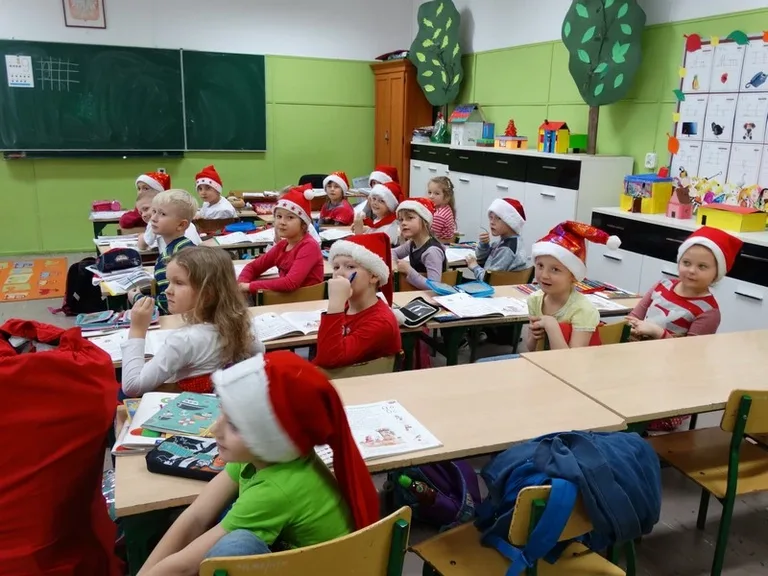 Spotkanie z Mikołajem w ostrowskiej szkole (zdjęcia)