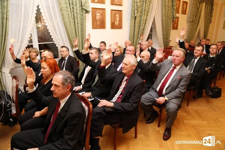 Znamy składy stałych komisji (zdjęcia, wideo)