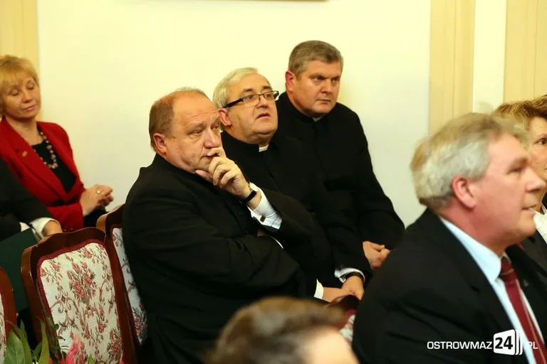 Burmistrz złożył ślubowanie (zdjęcia, wideo)