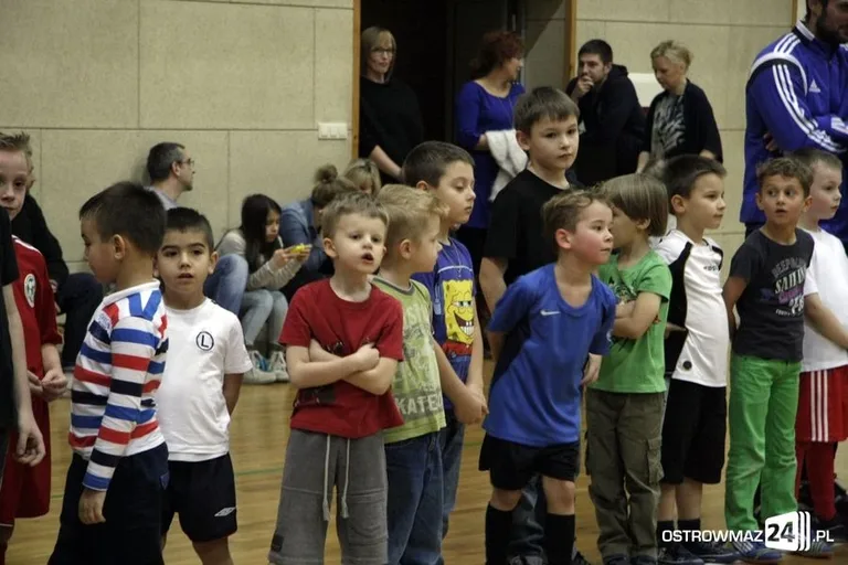 Święty Mikołaj odwiedził młodych piłkarzy (foto)