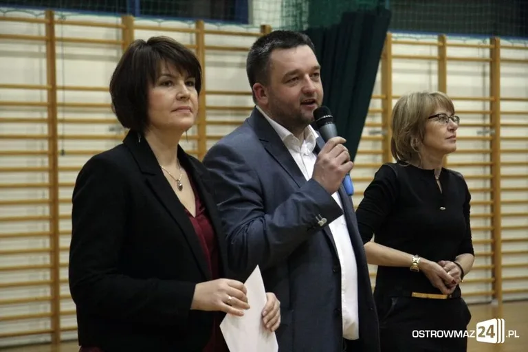 Święty Mikołaj odwiedził młodych piłkarzy (foto)
