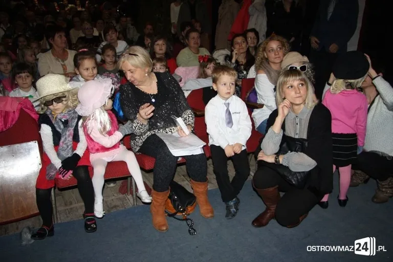 Piosenka dla Babci i Dziadka (zdjęcia, wideo)