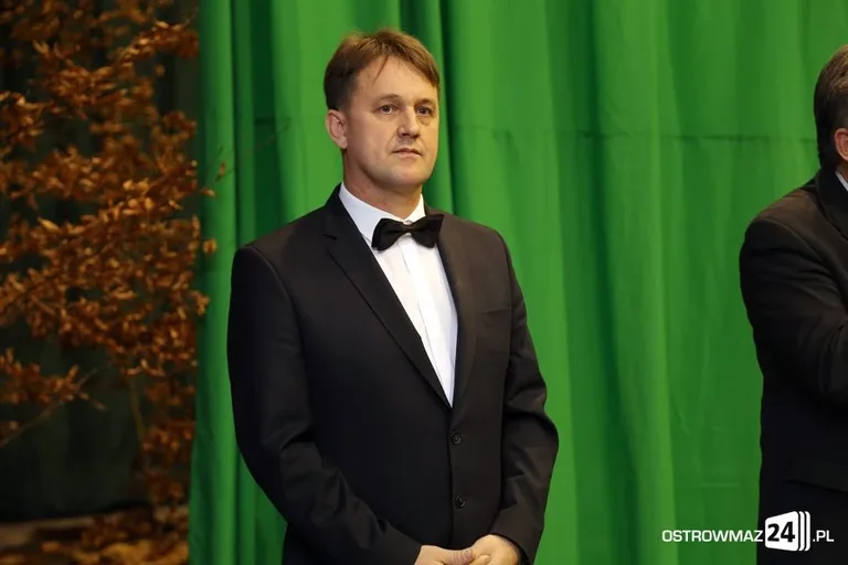 Uczniowie z powiatu nagrodzeni (zdjęcia, wideo)