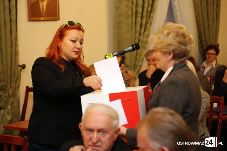 Kwiatkowska wiceprzewodniczącą rady miasta (zdjęcia, wideo)
