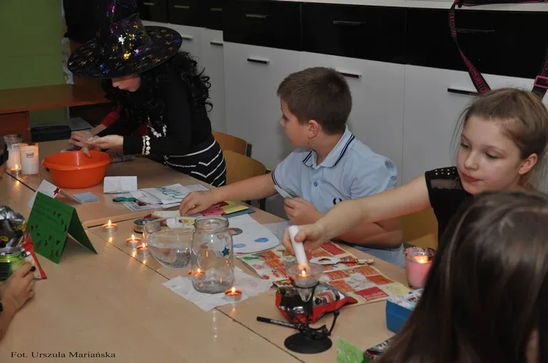 Dyskoteka andrzejkowa w SP nr 1 (zdjęcia)
