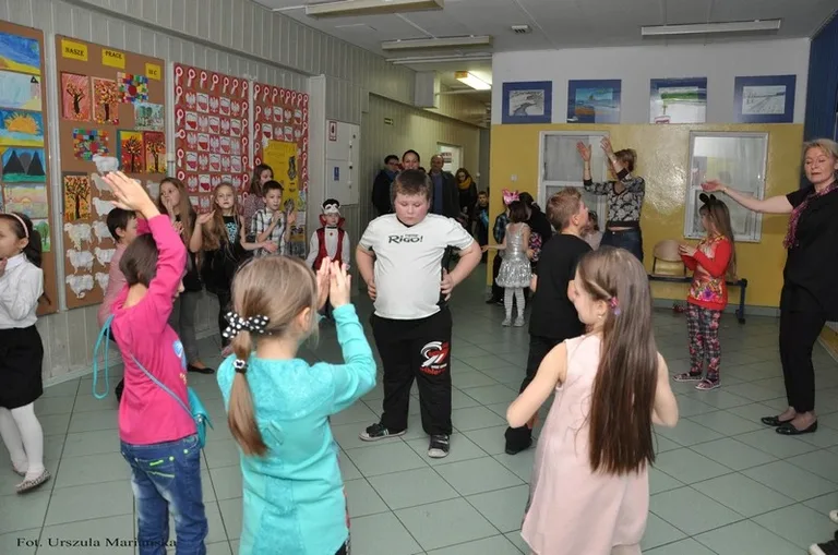 Dyskoteka andrzejkowa w SP nr 1 (zdjęcia)