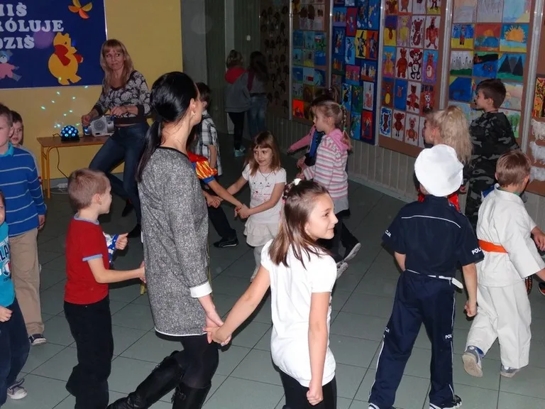 Dyskoteka andrzejkowa w SP nr 1 (zdjęcia)