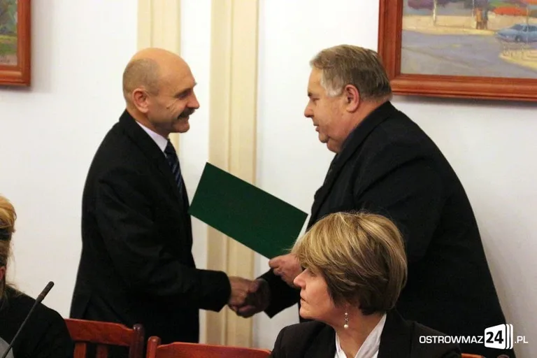 Rada miasta z nowym przewodniczącym (zdjęcia, wideo)