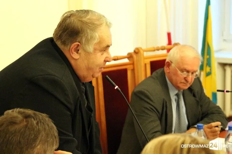 Rada miasta z nowym przewodniczącym (zdjęcia, wideo)
