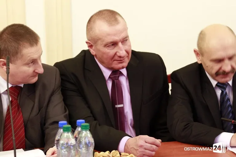 Rada miasta z nowym przewodniczącym (zdjęcia, wideo)