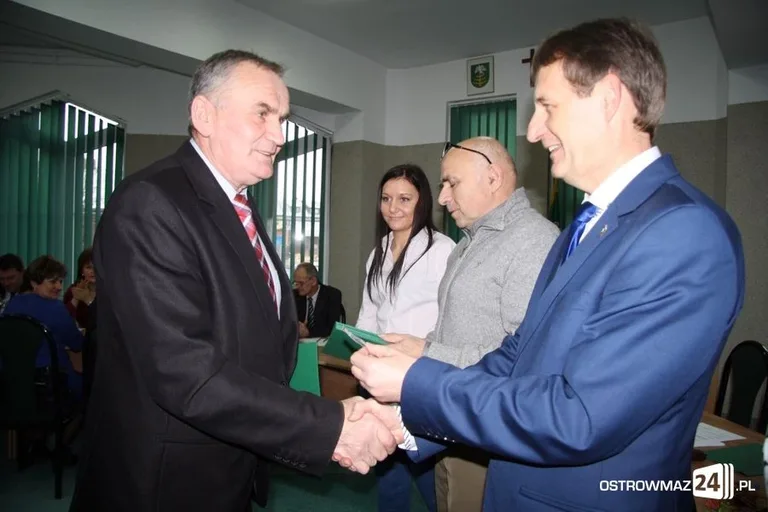 Radni gminy Ostrów Maz. już pracują (zdjęcia)