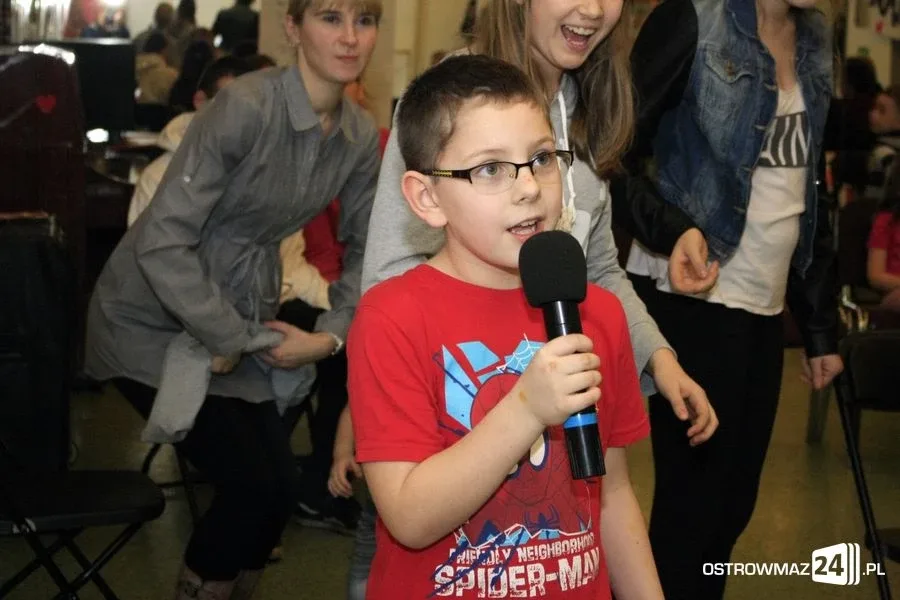 Karaoke w domu kultury (zdjęcia, wideo)