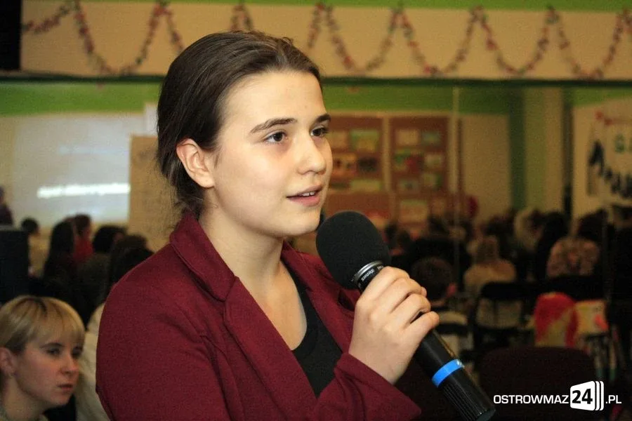 Karaoke w domu kultury (zdjęcia, wideo)