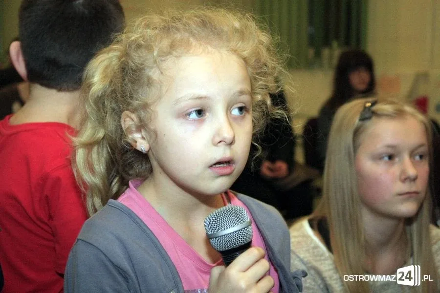 Karaoke w domu kultury (zdjęcia, wideo)