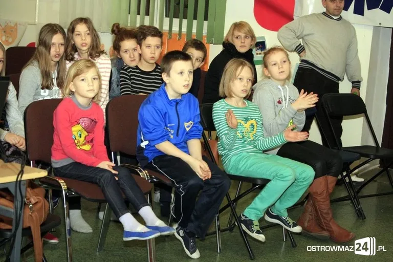 Karaoke w domu kultury (zdjęcia, wideo)