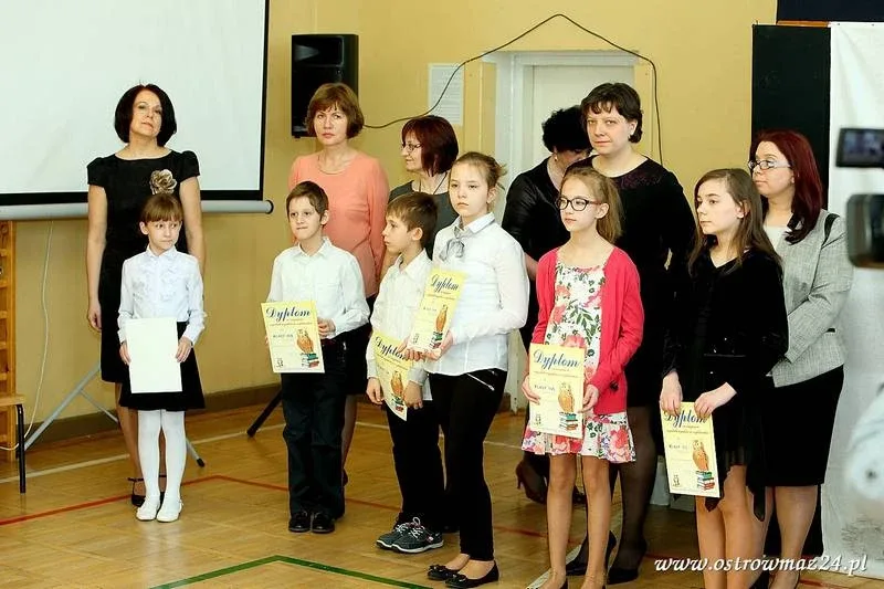 Święto szkoły podstawowej (zdjęcia, wideo)