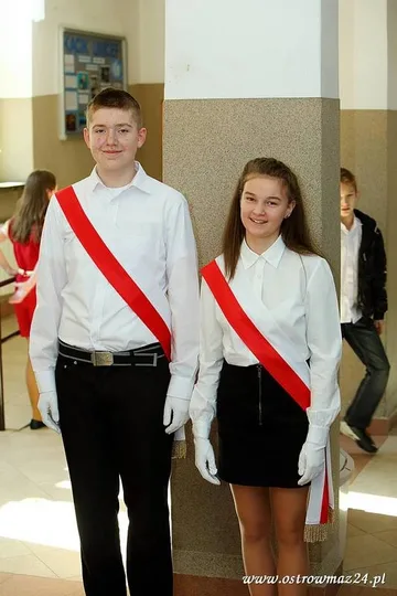 Święto szkoły podstawowej (zdjęcia, wideo)