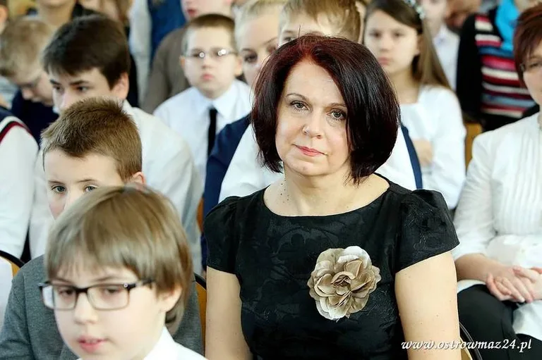 Święto szkoły podstawowej (zdjęcia, wideo)