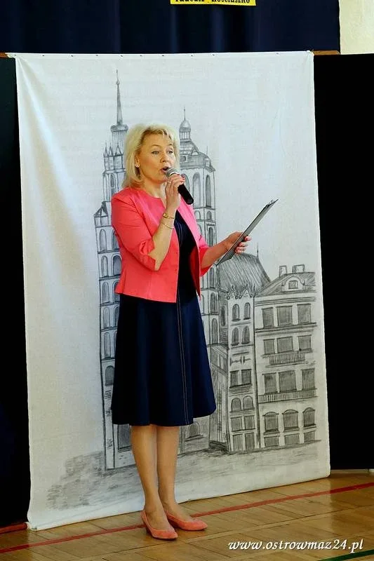 Święto szkoły podstawowej (zdjęcia, wideo)