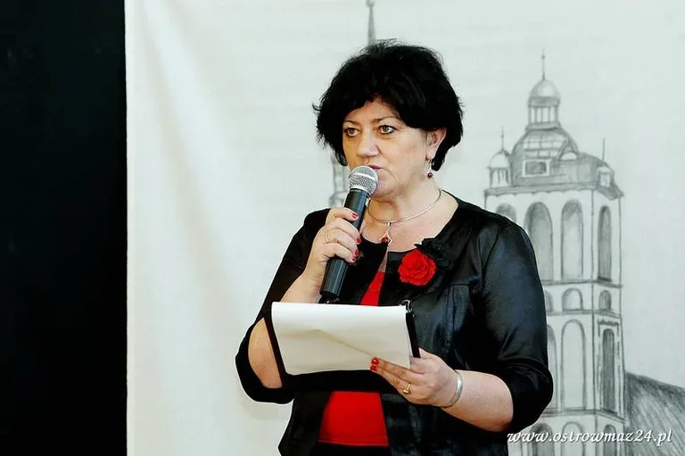 Święto szkoły podstawowej (zdjęcia, wideo)