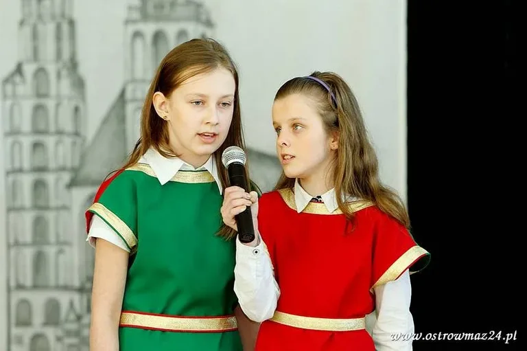 Święto szkoły podstawowej (zdjęcia, wideo)