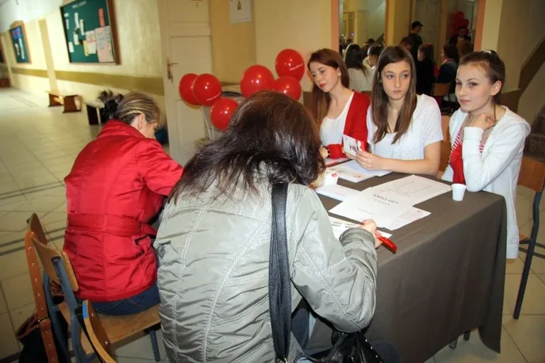 Uczniowie rejestrowali dawców szpiku (zdjęcia)