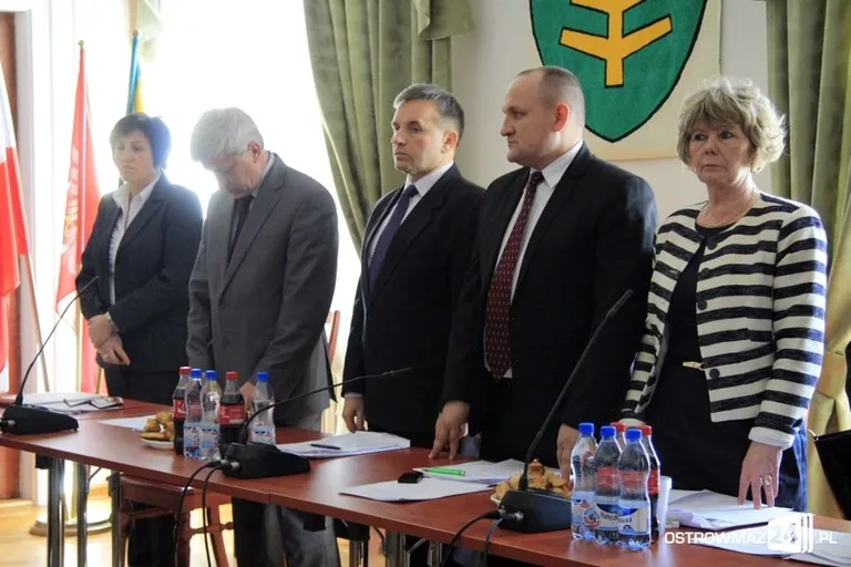 Sesja miejska pełna obelg i wzajemnych oskarżeń