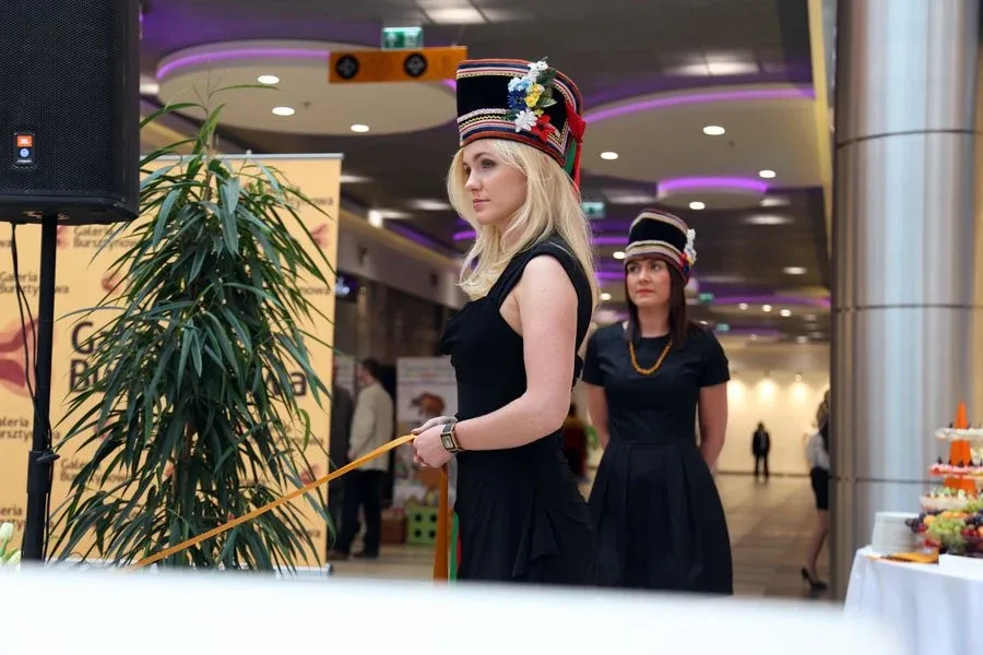 Otwarcie Galerii Bursztynowej dla VIP-ów (zdjęcia, wideo)