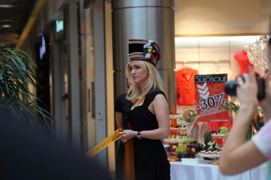 Otwarcie Galerii Bursztynowej dla VIP-ów (zdjęcia, wideo)