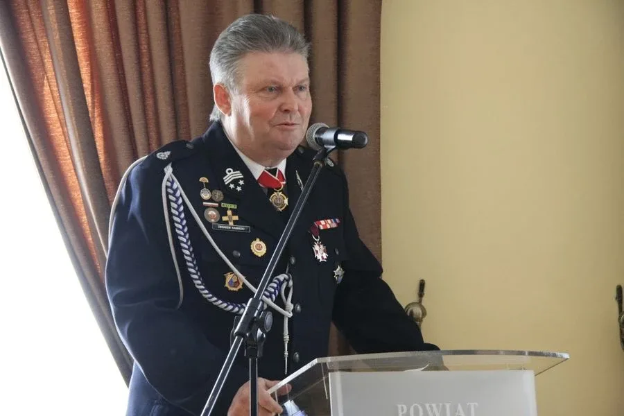 Bądź rozważny, baw się grzecznie (wyniki, zdjęcia)