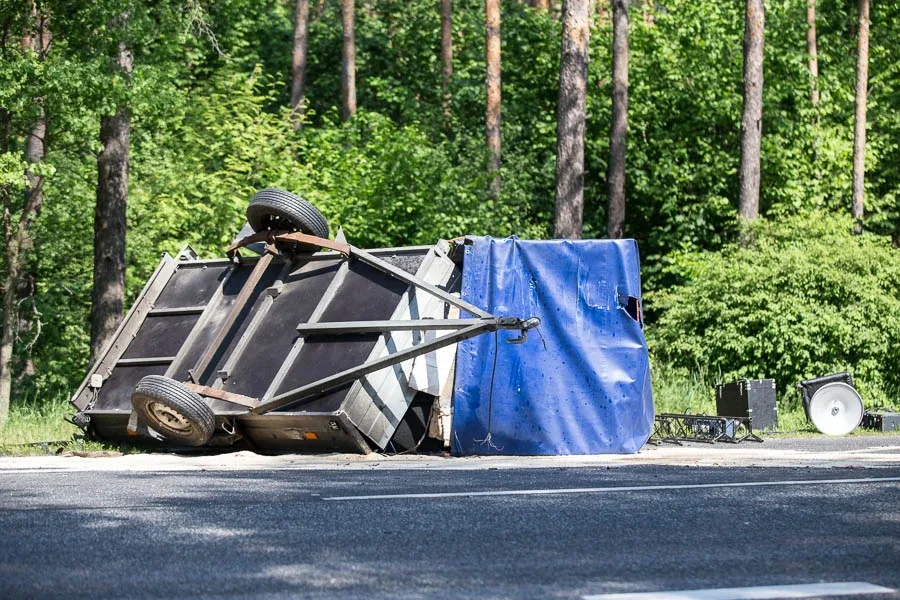 Poważny wypadek w Prosienicy - DK 8 (zdjęcia)